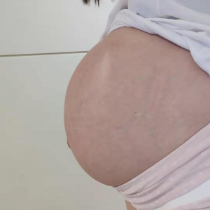 孕期游泳对孕妇好不好